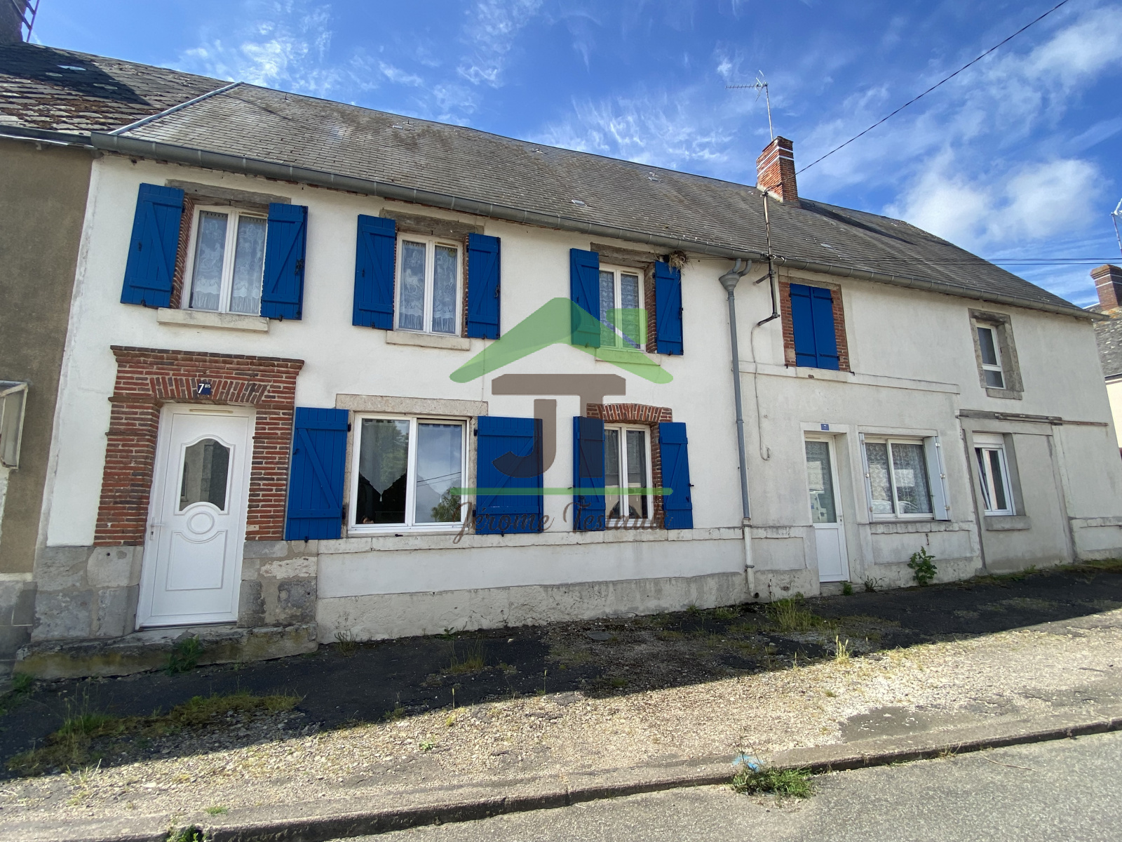 Image_, Immeuble, Châteaudun, ref :V8292D68C101