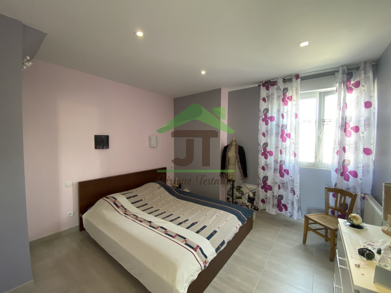 Image_, Immeuble, Châteaudun, ref :V8292D68C101