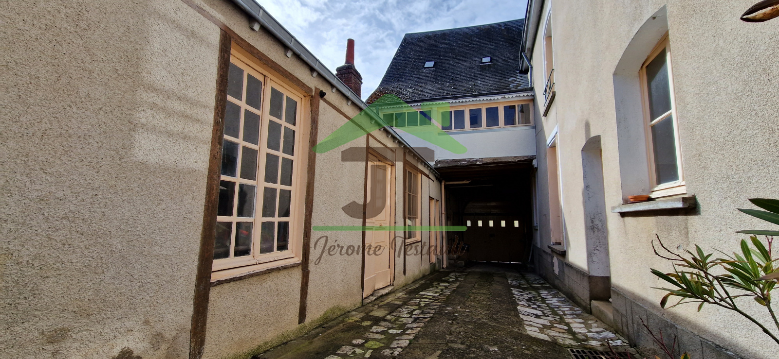 Image_, Immeuble, Châteaudun, ref :V8622D146C22