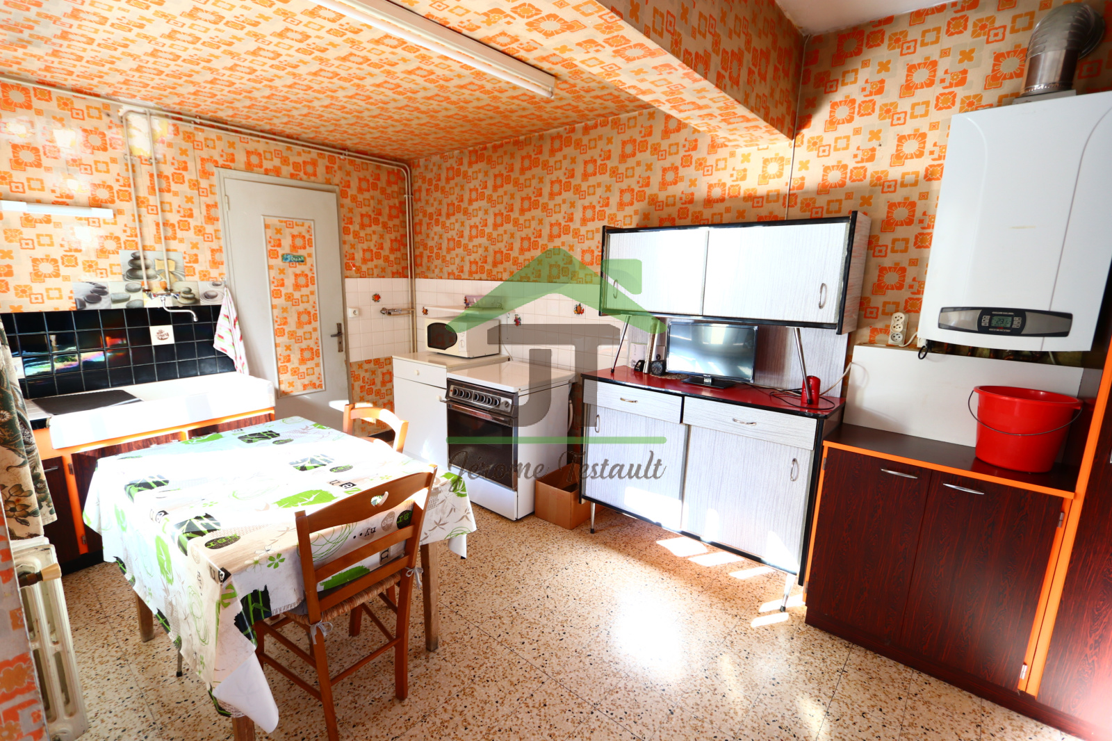 Image_, Maison, Châteaudun, ref :V8798D31C124