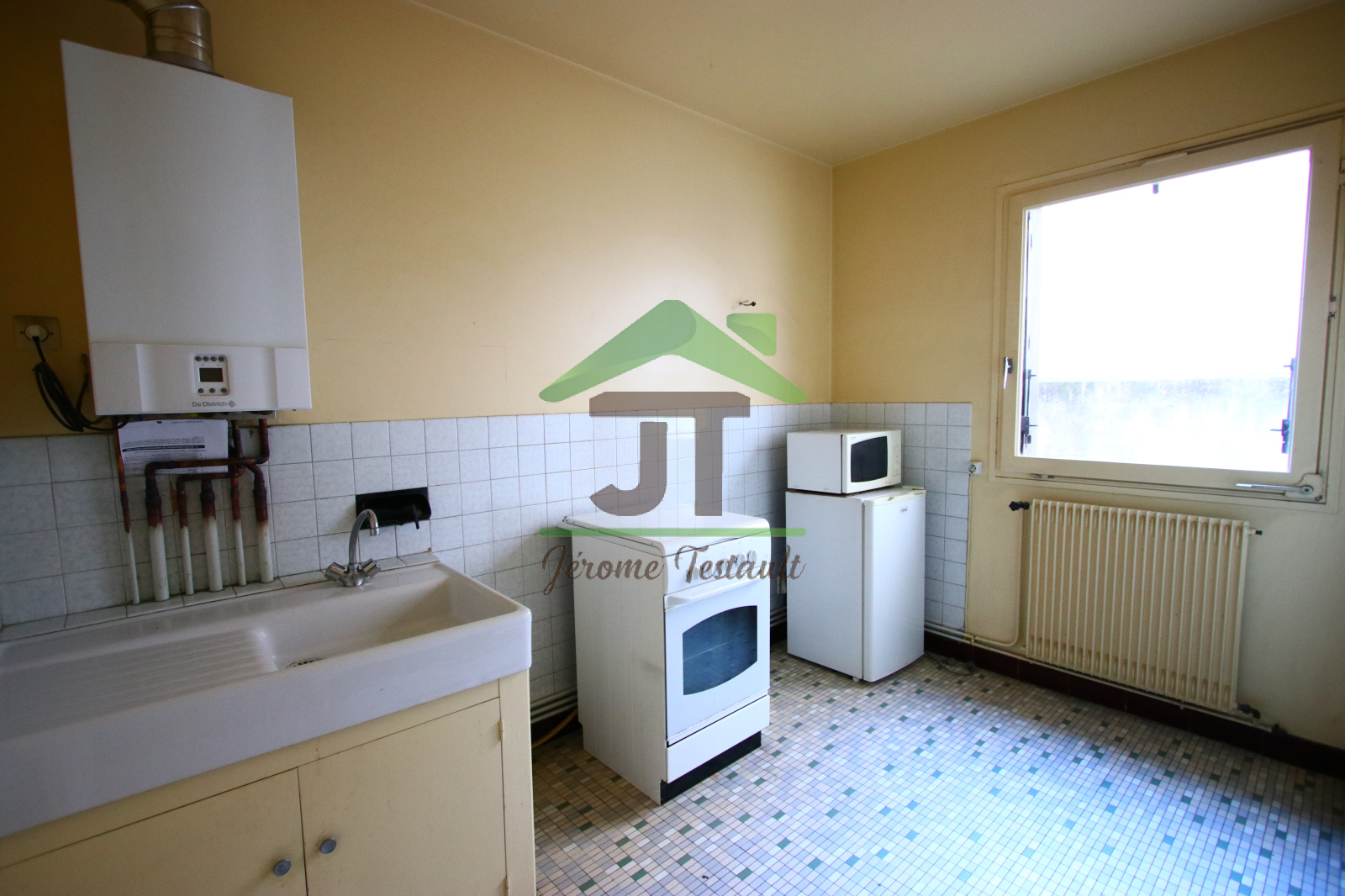 Image_, Studio, Châteaudun, ref :V9571D14C122