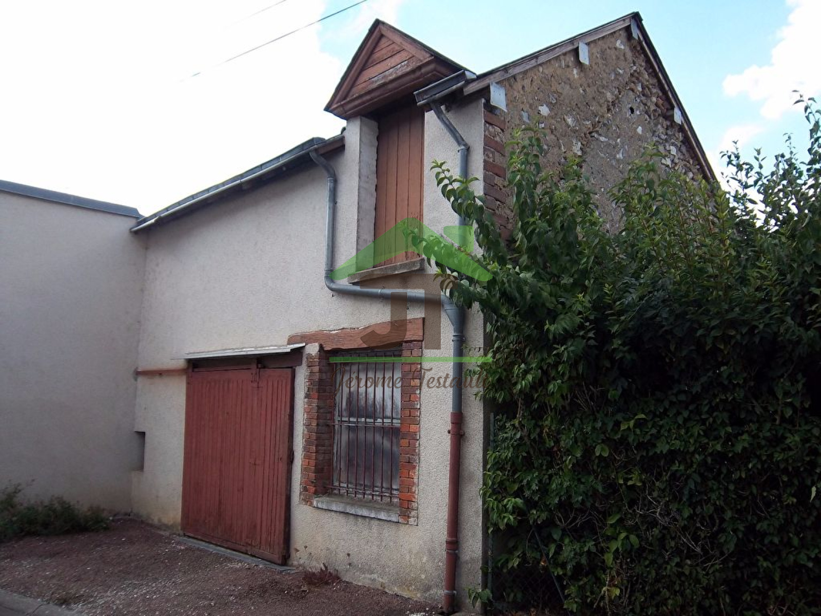 Image_, Parking, Saint-Denis-les-Ponts, ref :V289