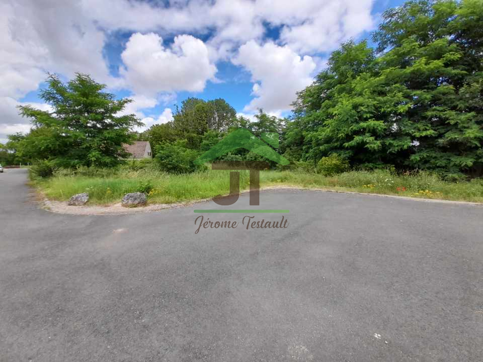 Image_, Terrain, Patay, ref :VP2439D60