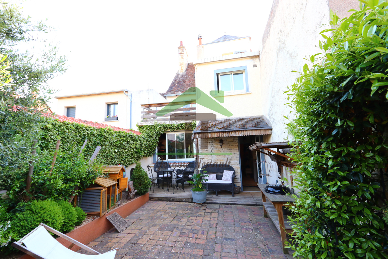 Image_, Maison, Châteaudun, ref :V9056D6C85
