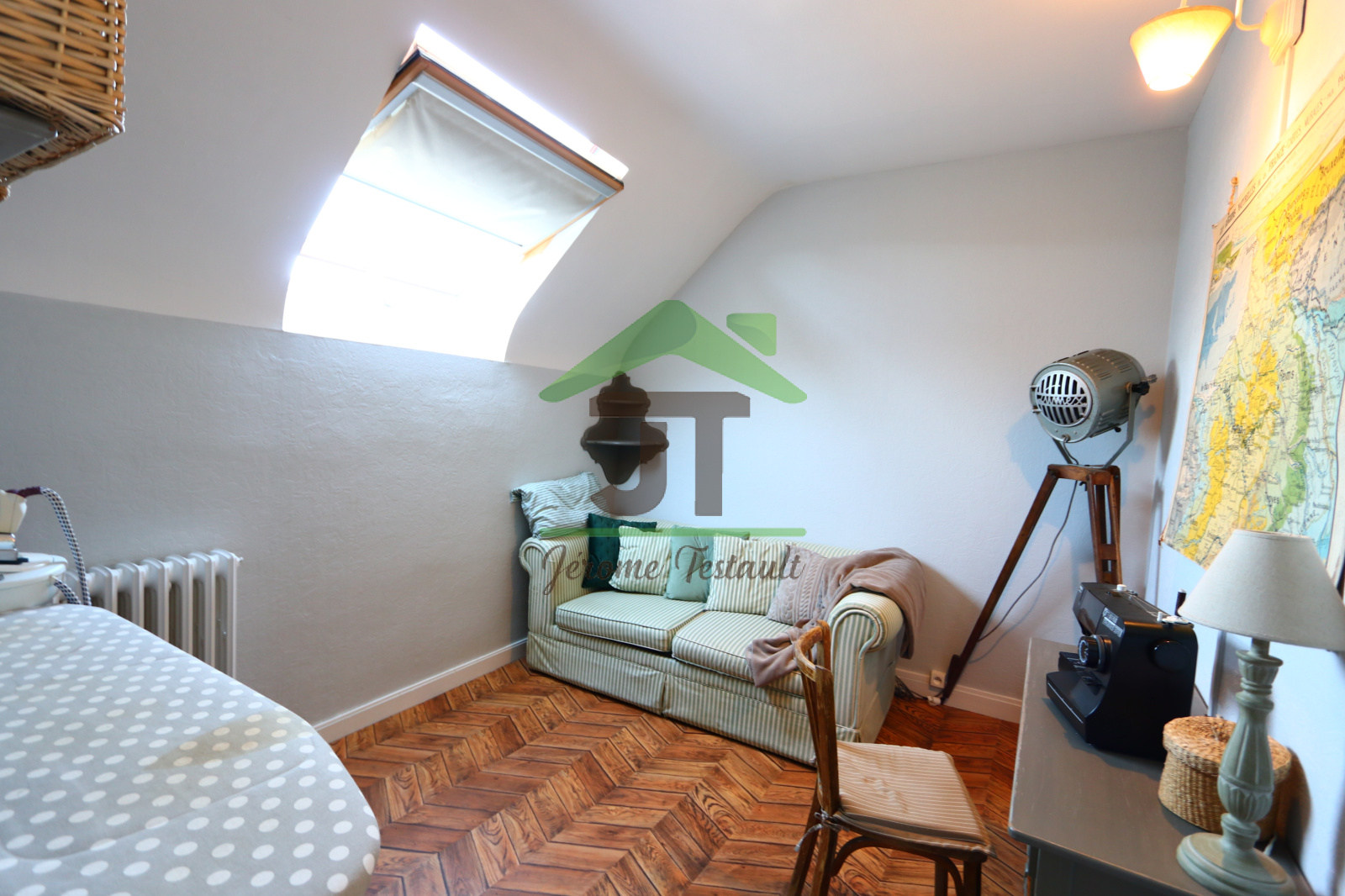 Image_, Maison, Châteaudun, ref :V9056D6C85